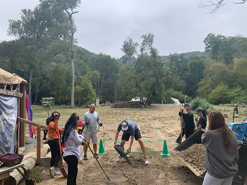 Service by Medallion team members volunteering at Vida Verde