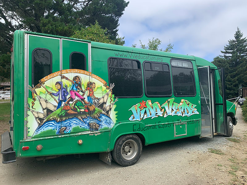 Vida Verde activity bus